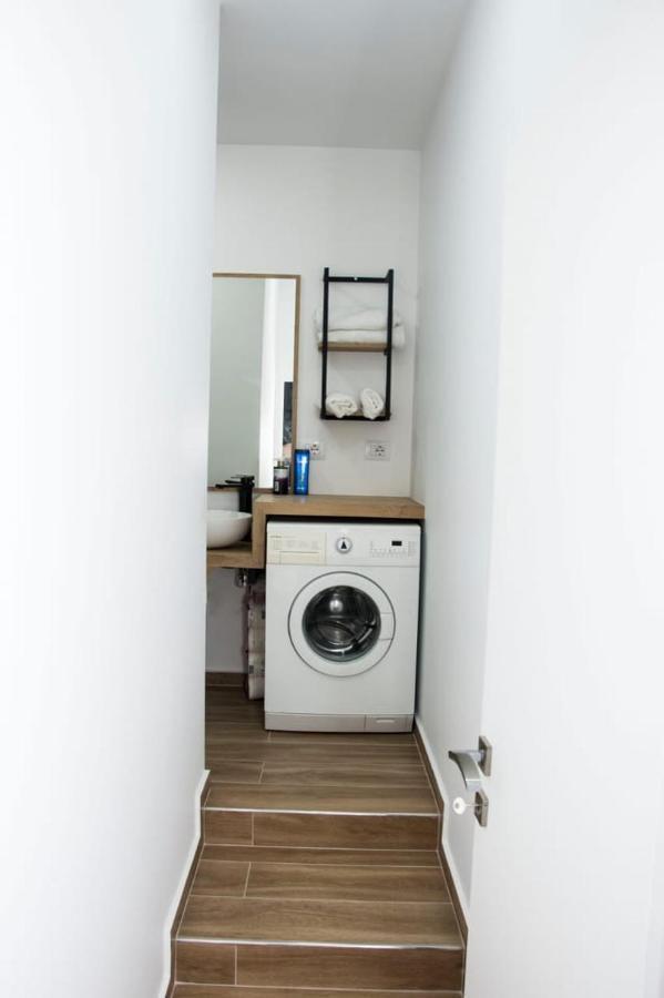 Apartament Stefani Sarandë Esterno foto