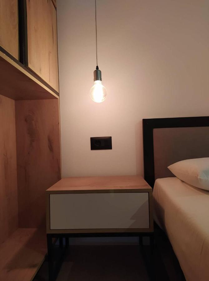 Apartament Stefani Sarandë Esterno foto