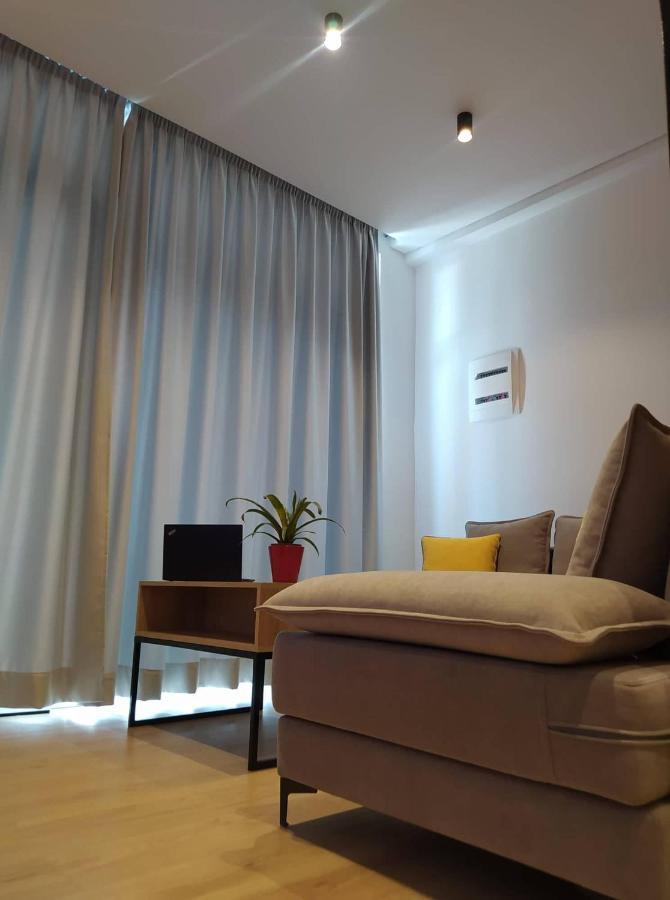 Apartament Stefani Sarandë Esterno foto