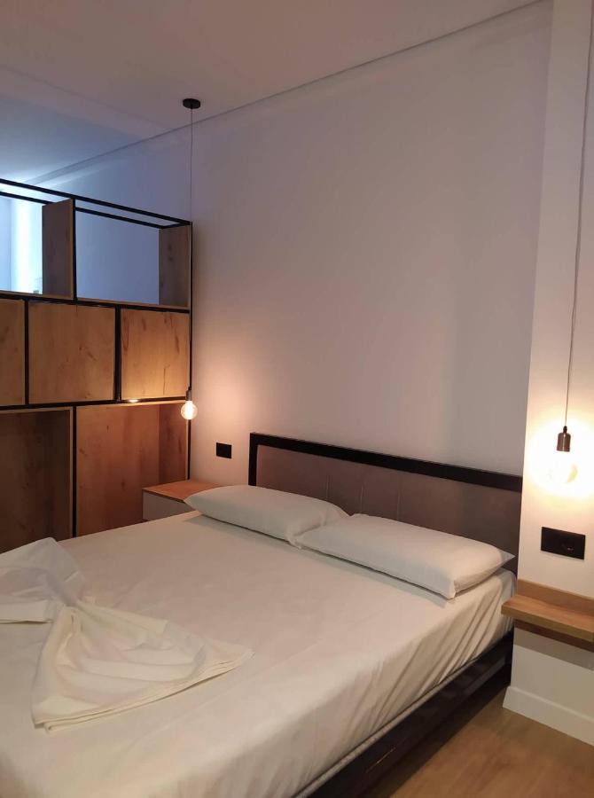 Apartament Stefani Sarandë Esterno foto